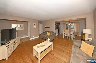 243 Devon Rd, Washington Township, NJ 07676 - Photo 5