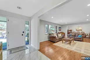 609 Echo Glen Ave, River Vale Township, NJ 07675 - Photo 5