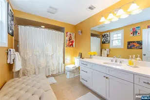 8 Madison Ave, Montclair, NJ 07042 - Photo 33