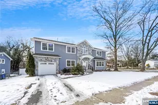 175 Valley Rd, River Edge, NJ 07661 - Photo 3