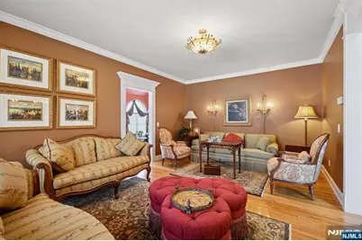 108 Hamilton Trail, Totowa, NJ 07512 - Photo 9