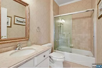 108 Hamilton Trail, Totowa, NJ 07512 - Photo 29