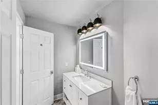 2 Stewart Ct, Old Tappan, NJ 07675 - Photo 15