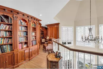 2 Stewart Court, Old Tappan, NJ 07675 - Photo 9
