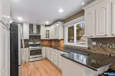 78 Red Twig Trail, Bloomingdale, NJ 07403 - Photo 21