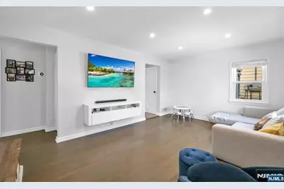 96 Orchard Drive, Clifton, NJ 07012 - Photo 11