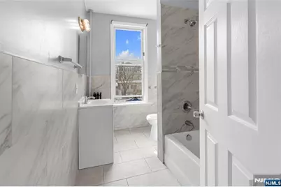 195 Park Avenue, Orange, NJ 07050 - Photo 9