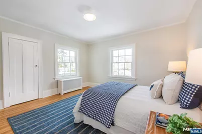25 Melrose Place, Montclair, NJ 07042 - Photo 27
