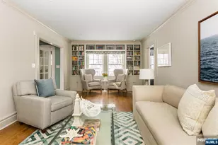 256 Forest Ave, Glen Ridge, NJ 07028 - Photo 9