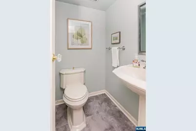 256 Forest Avenue, Glen Ridge, NJ 07028 - Photo 25