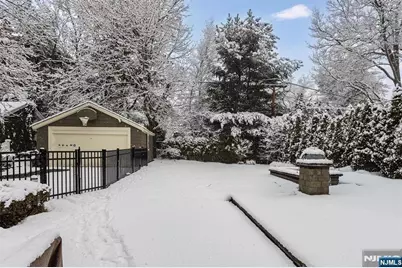 256 Forest Avenue, Glen Ridge, NJ 07028 - Photo 45