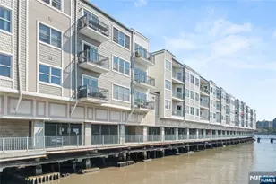 216 The Promenade, Edgewater, NJ 07020 - Photo 27