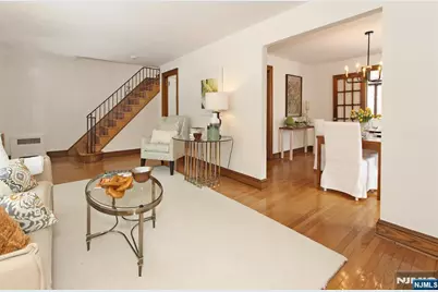 371 Essex Avenue, Bloomfield, NJ 07003 - Photo 11