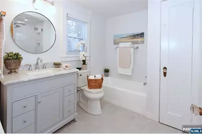 371 Essex Avenue, Bloomfield, NJ 07003 - Photo 37