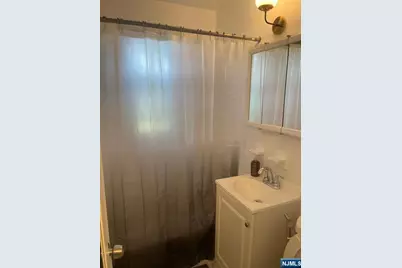 88 Fournier Crescent, Elmwood Park, NJ 07407 - Photo 11