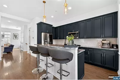 165 Roosevelt Drive, Wood Ridge, NJ 07075 - Photo 17