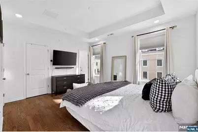 165 Roosevelt Drive, Wood Ridge, NJ 07075 - Photo 31