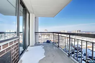 200 Old Palisade Road 19J, Fort Lee, NJ 07024 - Photo 17