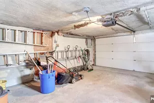 25 Woodland Ave, West Orange Township, NJ 07052 - Photo 23