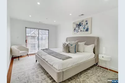 42 Krueger Court 1305 #1305, Newark, NJ 07103 - Photo 17