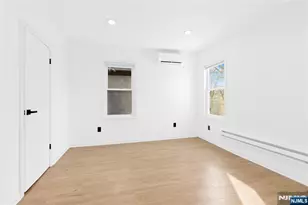 216 Renner Ave, Newark, NJ 07112 - Photo 5
