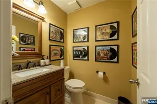 61 Woodbury Ct 61D, Washington Township, NJ 07676 - Photo 5