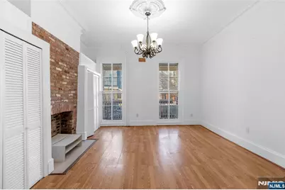 564 Hudson Avenue, Weehawken, NJ 07086 - Photo 1