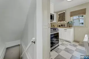 19 Pine St, Closter, NJ 07624 - Photo 9