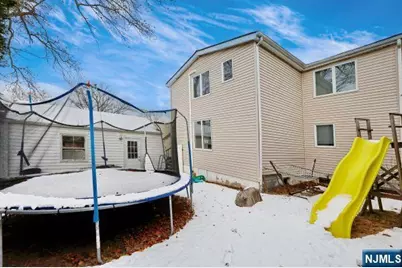 8 Gordon Road, Bergenfield, NJ 07621 - Photo 23