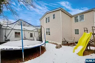 8 Gordon Rd, Bergenfield, NJ 07621 - Photo 23