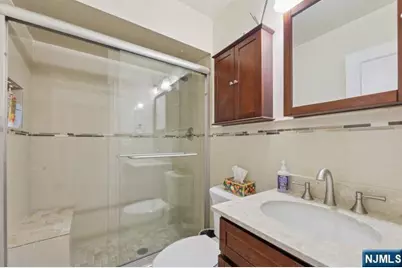 8 Gordon Road, Bergenfield, NJ 07621 - Photo 13
