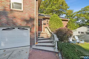 63 Hemlock Rd, Little Falls Township, NJ 07424 - Photo 3