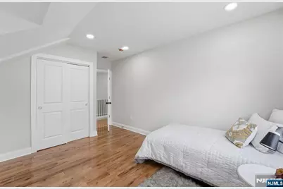 1535 Gregory Avenue, Union Township, NJ 07083 - Photo 17