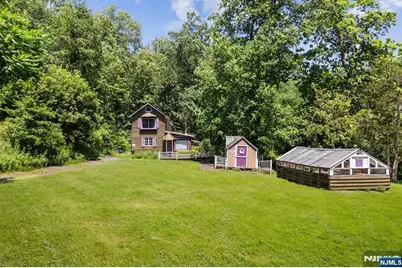 77 Voorhis Road, Kinnelon Borough, NJ 07035 - Photo 13