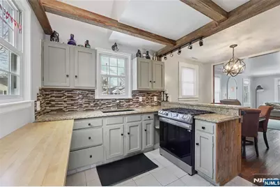 15 Godfrey Avenue, Roseland, NJ 07068 - Photo 11