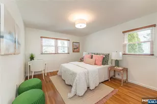 33 Tuers Pl, Montclair, NJ 07043 - Photo 23