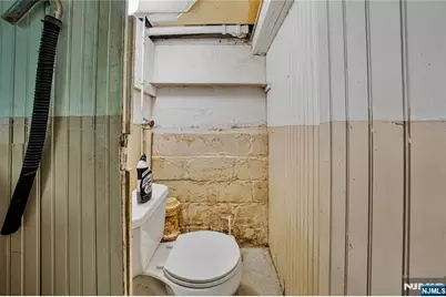 252 Duane Street, Orange, NJ 07050 - Photo 29