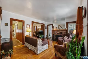 252 Duane St, Orange, NJ 07050 - Photo 7