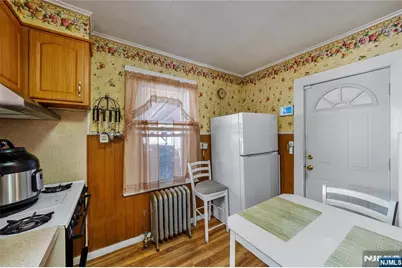 252 Duane Street, Orange, NJ 07050 - Photo 15