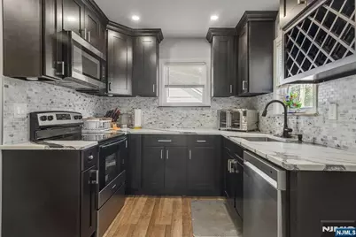 8 John, Montville Township, NJ 07058 - Photo 9