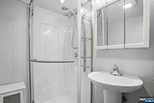 144 Bremond St, Belleville, NJ 07109 - Photo 13