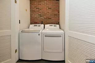 708 Thoreau Ct, Mahwah, NJ 07430 - Photo 23