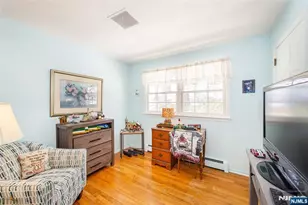 686 Kennedy Dr, Washington Township, NJ 07676 - Photo 25