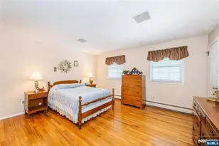 686 Kennedy Dr, Washington Township, NJ 07676 - Photo 23