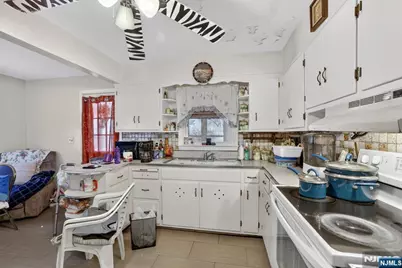 736 Vivian Terrace, Union Township, NJ 07083 - Photo 3