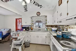 736 Vivian Terrace, Union Township, NJ 07083 - Photo 3