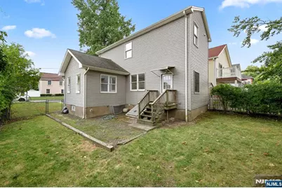 250 Woodcliff Avenue, Little Falls Township, NJ 07424 - Photo 25