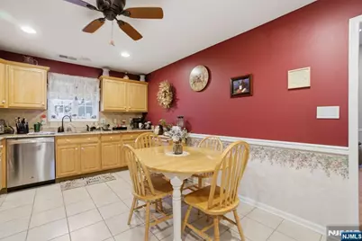 641 Quinton Avenue, Kenilworth, NJ 07033 - Photo 17