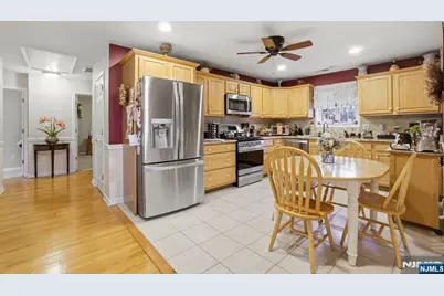 641 Quinton Avenue, Kenilworth, NJ 07033 - Photo 25