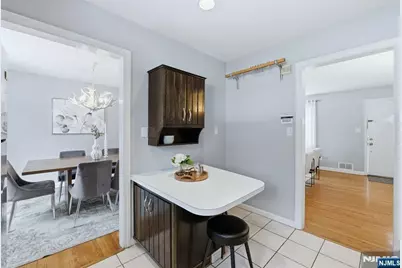 31 Randolph Place, West Orange Township, NJ 07052 - Photo 17